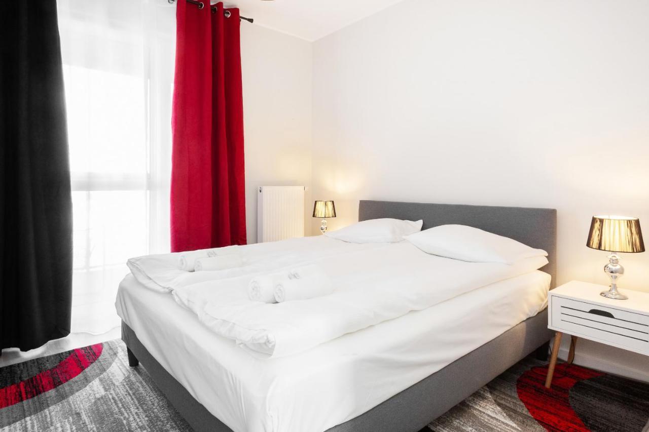 Apartments Rondo Wiatraczna By Noclegi Renters Varšava Exteriér fotografie