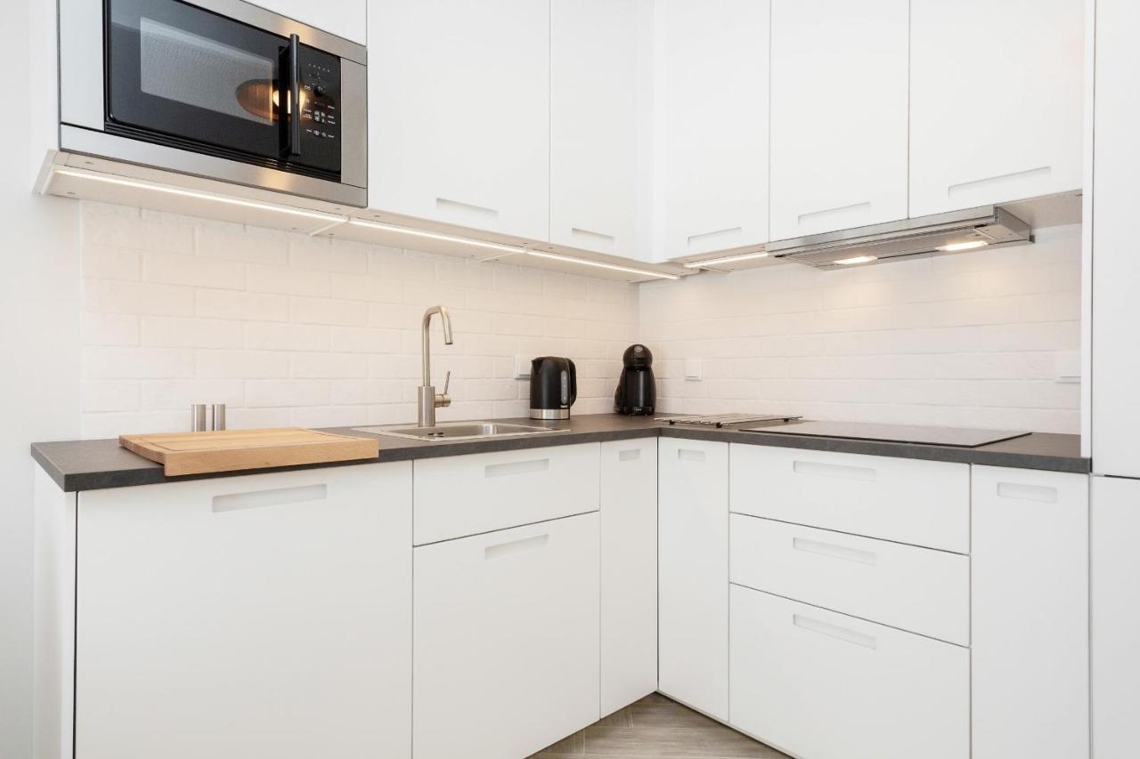 Apartments Rondo Wiatraczna By Noclegi Renters Varšava Exteriér fotografie