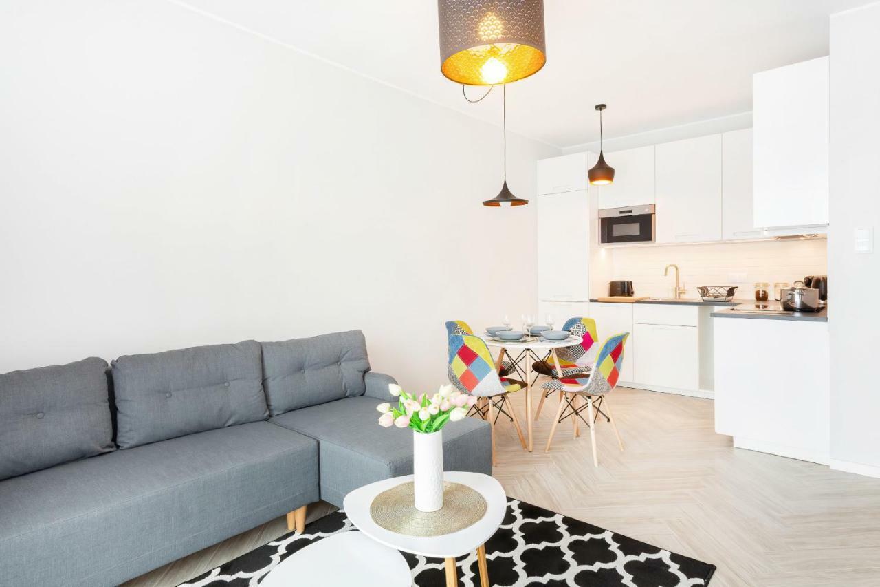 Apartments Rondo Wiatraczna By Noclegi Renters Varšava Exteriér fotografie