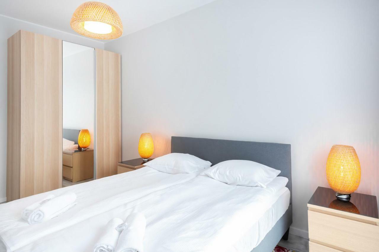 Apartments Rondo Wiatraczna By Noclegi Renters Varšava Exteriér fotografie